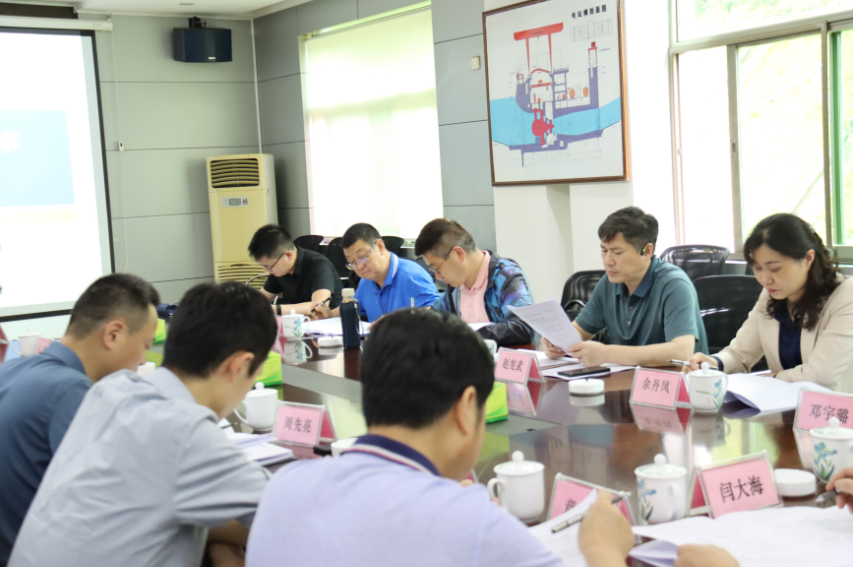 湖南发展集团外部董事赴水电华体会平台-华体会(中国)一站式服务平台
现场调研