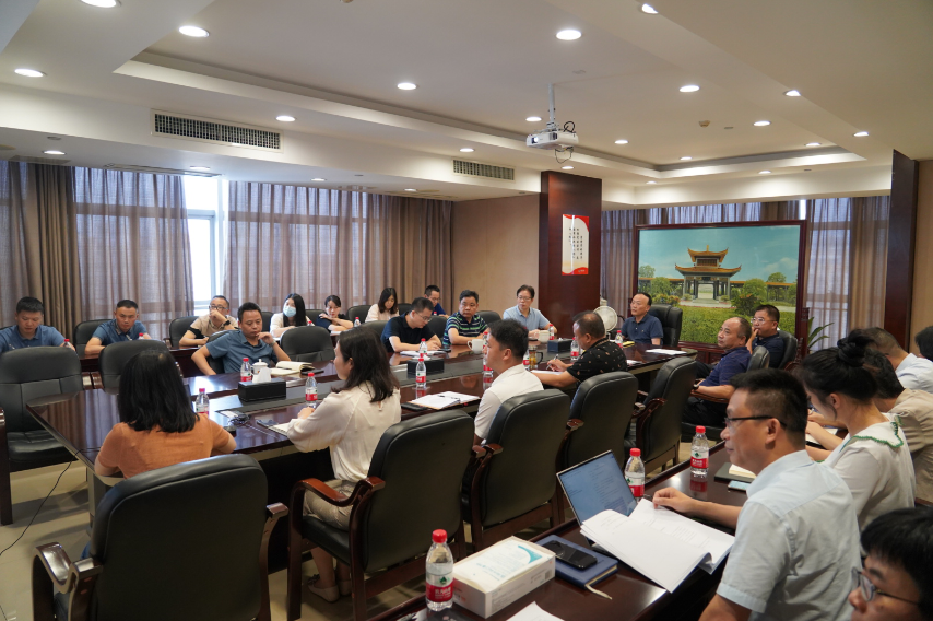 华体会平台-华体会(中国)一站式服务平台
纪委组织观看廉政警示教育片