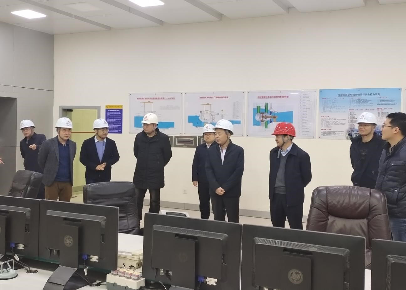 株洲航电分华体会平台-华体会(中国)一站式服务平台
周先亮一行赴铜湾水电站开展专题工作交流