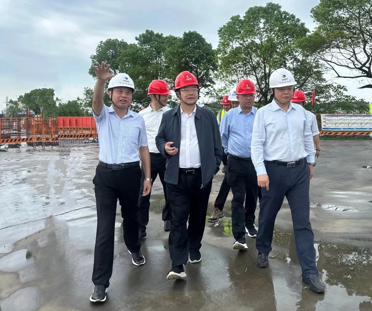 省国资委带队督导检查湖南发展株洲航电分华体会平台-华体会(中国)一站式服务平台
安全生产工作