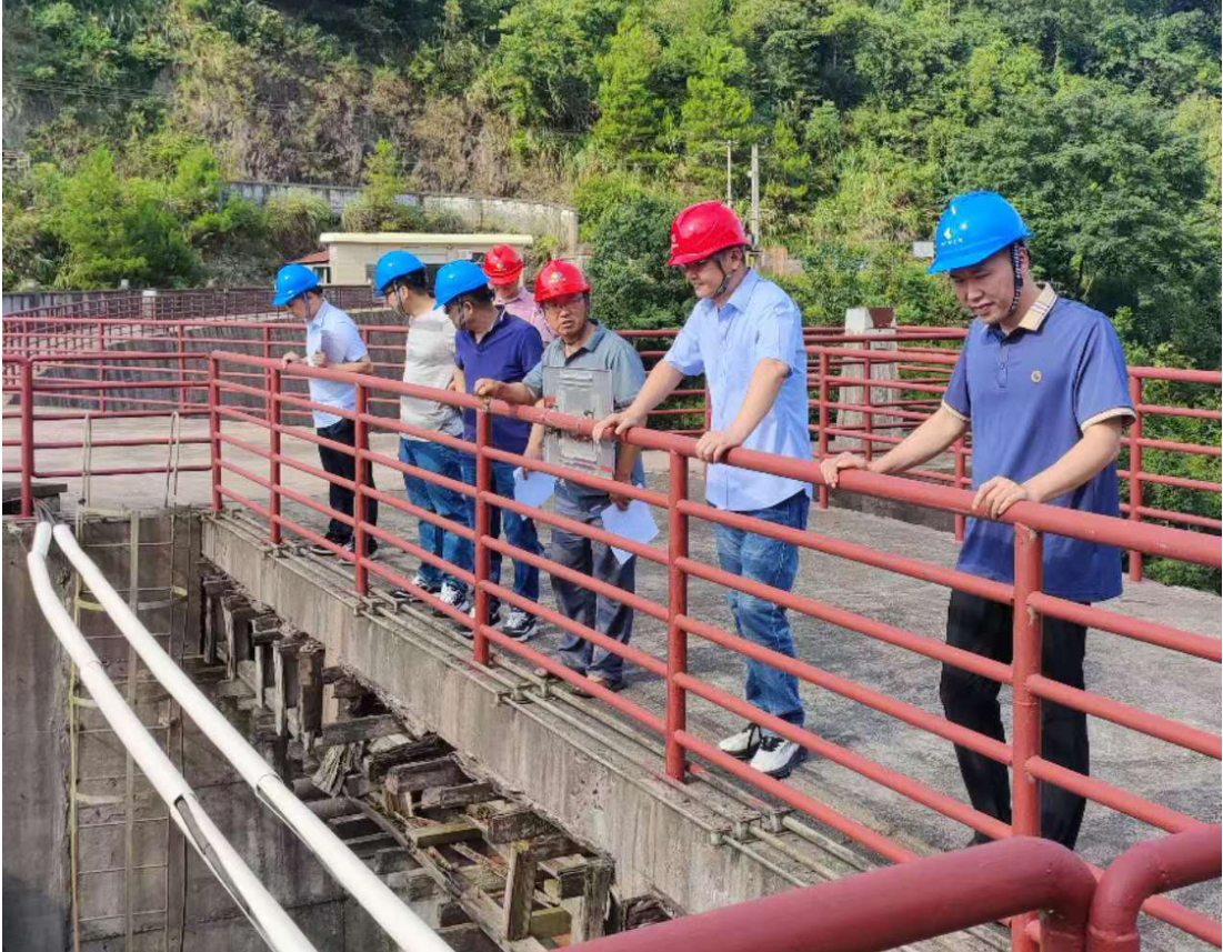 株洲航电分华体会平台-华体会(中国)一站式服务平台
对鸟儿巢华体会平台-华体会(中国)一站式服务平台
开展安全生产管理督导工作